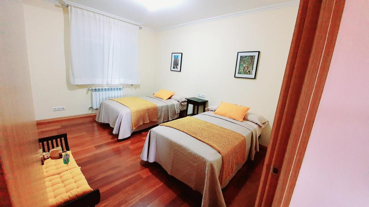 Hotel Estrella Do Camino à Caldas De Reis Extérieur photo