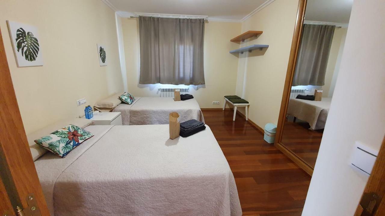 Hotel Estrella Do Camino à Caldas De Reis Extérieur photo